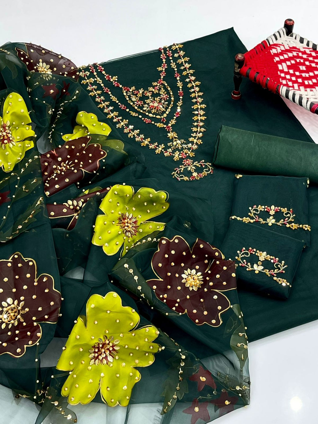 New Collection – Luxury Handwork Organza 3PC Dress ✨